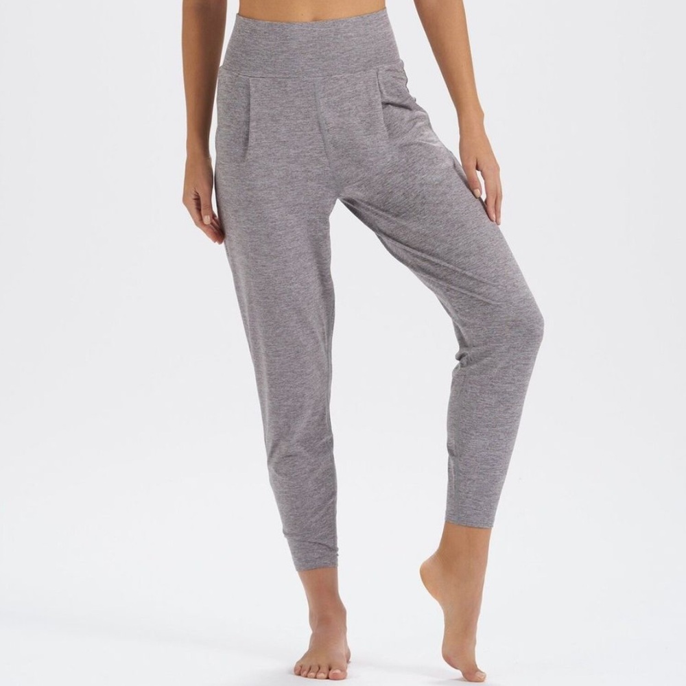VUORI Heather Gray LUX HAREM Jogger Pants Size XL